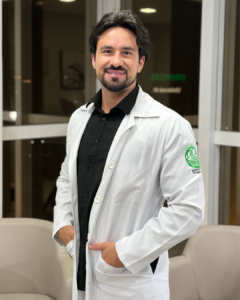 Dr. Thiago Mioso, Ortopedista e Traumatologista